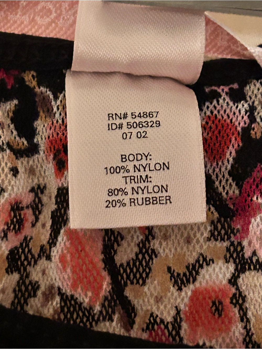 Y2K Victoria’s Secret Pink Label Floral Two-Piece Lounge Set in Black and Pink - Picture 7 of 15
